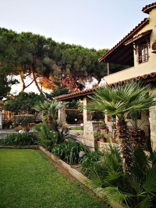 Villa Lena Entire Cottage Kalamaki  Bagian luar foto