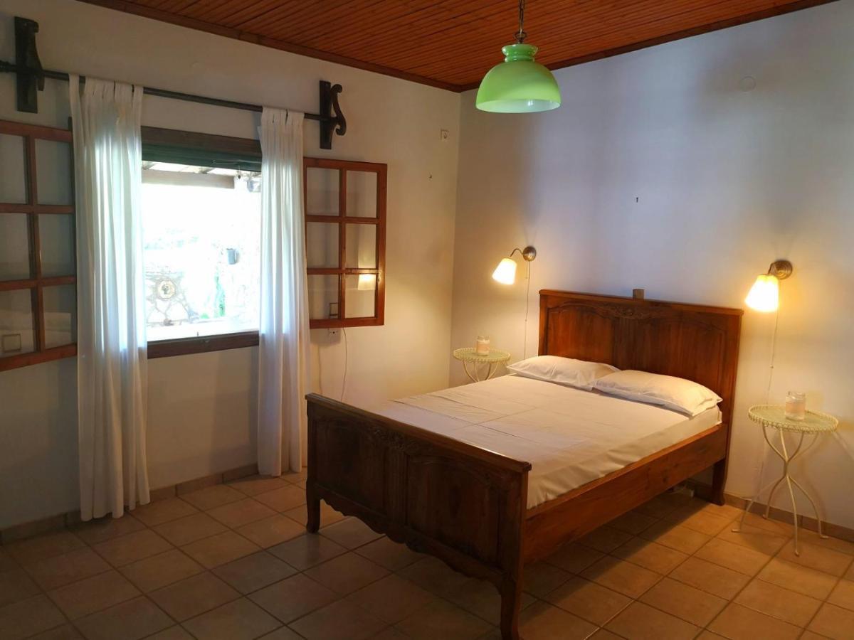 Villa Lena Entire Cottage Kalamaki  Bagian luar foto