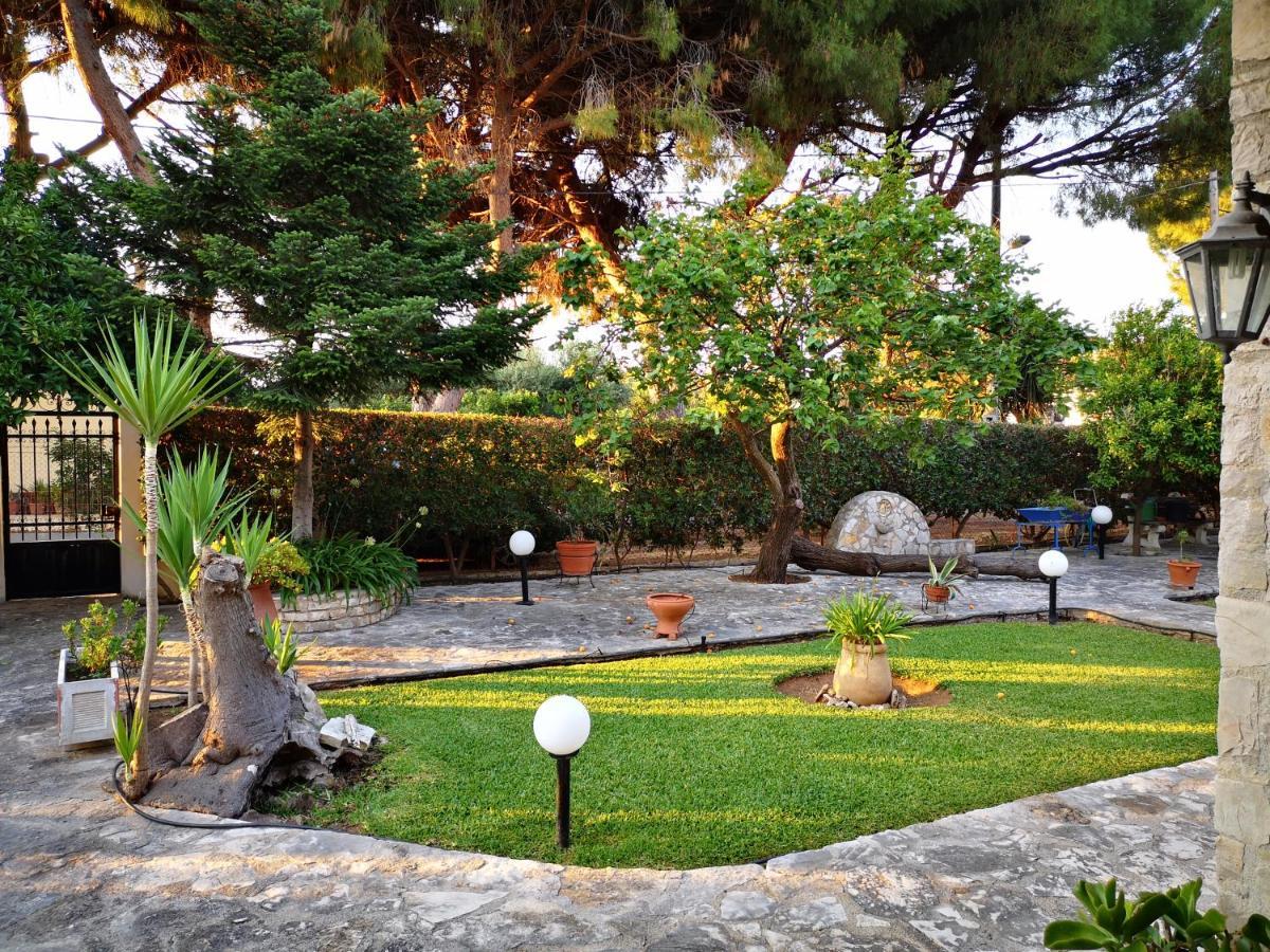 Villa Lena Entire Cottage Kalamaki  Bagian luar foto